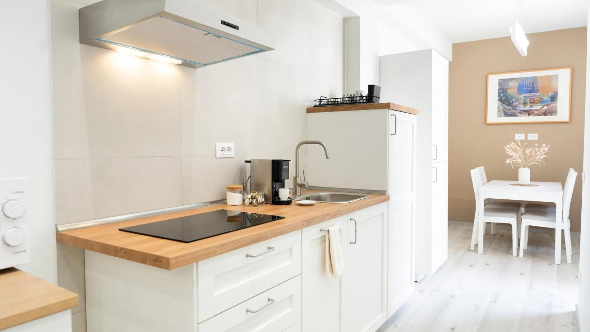 Domus Tiber Daire Roma 0*,  İtalya